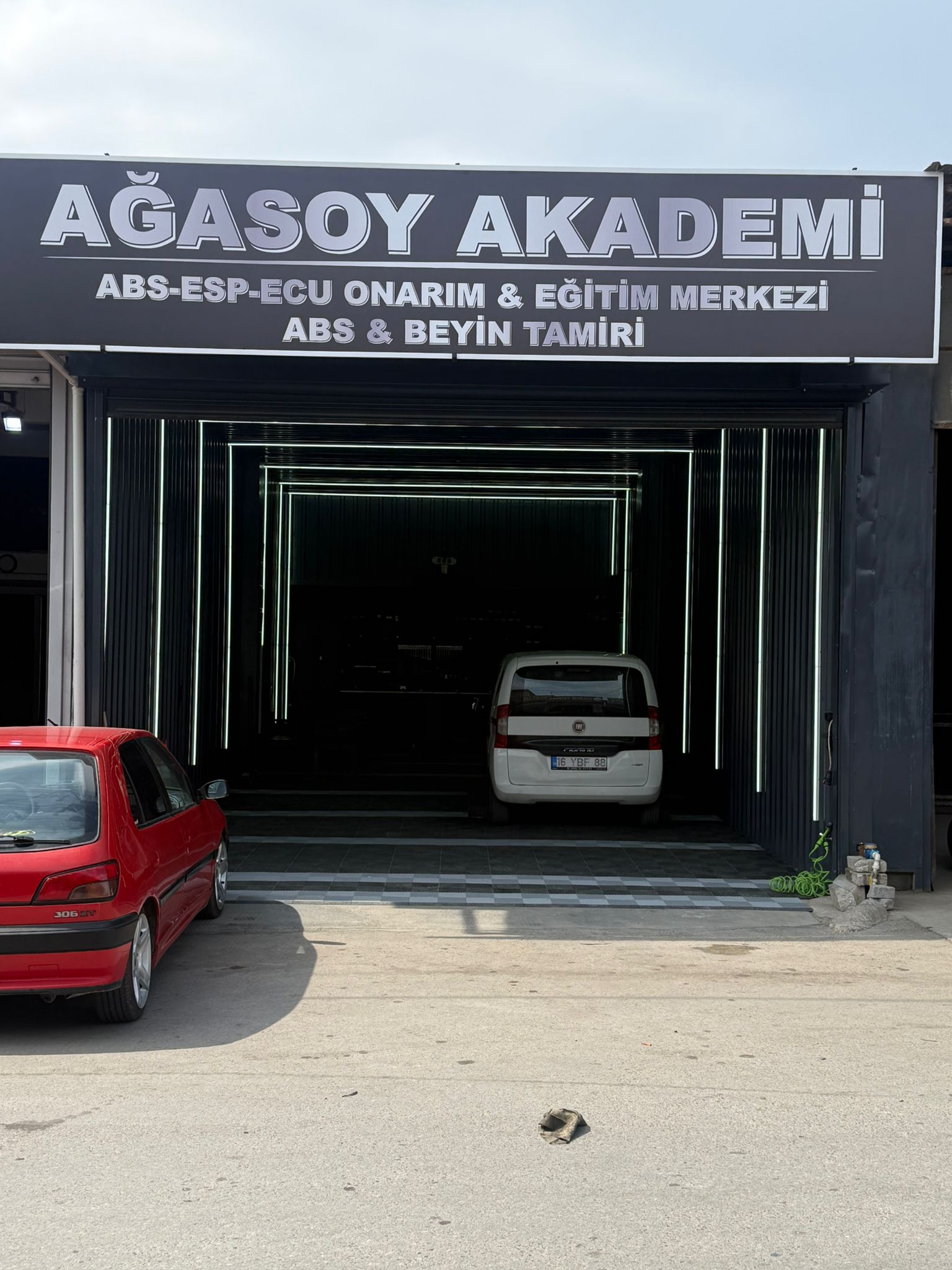 Hizmet Galerisi
